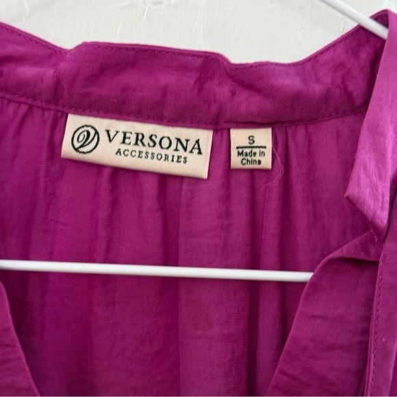 Versona Accessories Split Neck Blouse Magenta Small - Picture 4 of 6